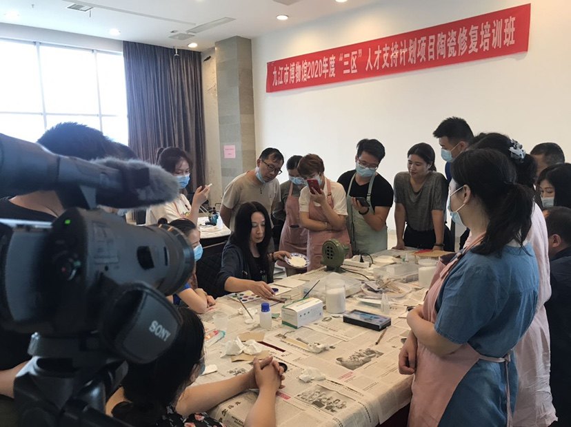 商业修复 陈列修复 古陶瓷修复 毛笔修复喷笔修复双十二活动 特惠