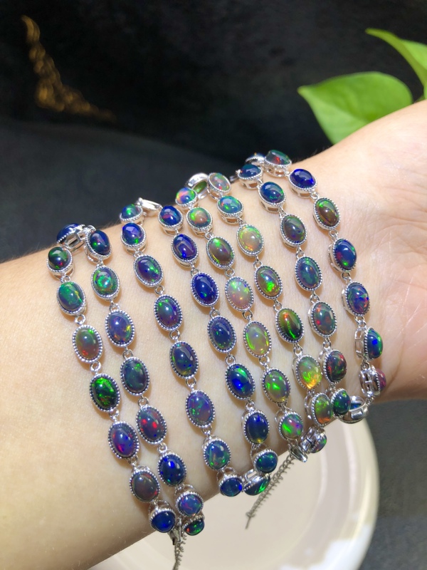 Natural Black Opal Bracelet, Starry Sky Color-Changing White Opal Bracelet, Colorful Opal Bracelet, Opal Crystal Women's Jewelry