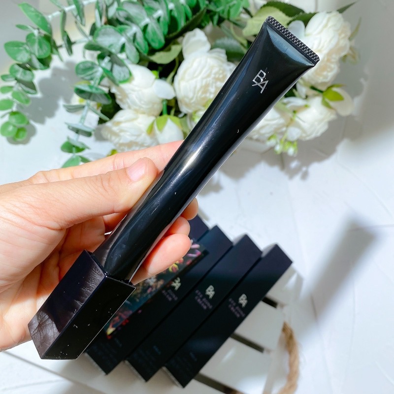 The new version of POLA Polyflor Black BA anti-aging high moisturizing repair nourishing eye cream 26g firming and remodeling elastic light lines