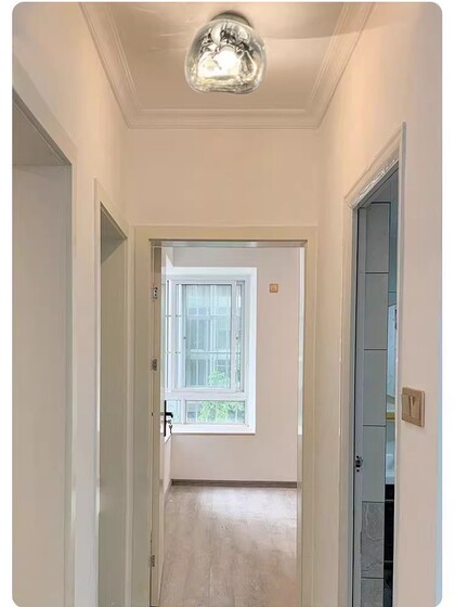 Nordic Golden Light Luxury Hallway Lamp, Modern Minimalist Internet-Famous Personalized Creative Corridor Balcony Entrance Crystal Lamp