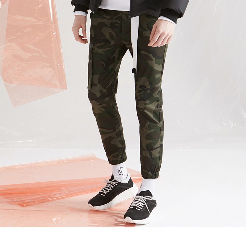 Mark Huafei quần âu nam mùa thu mới chùm chân ngụy trang quần overalls thoải mái thời trang giản dị chân quần thủy triều quần jean nam cao cấp