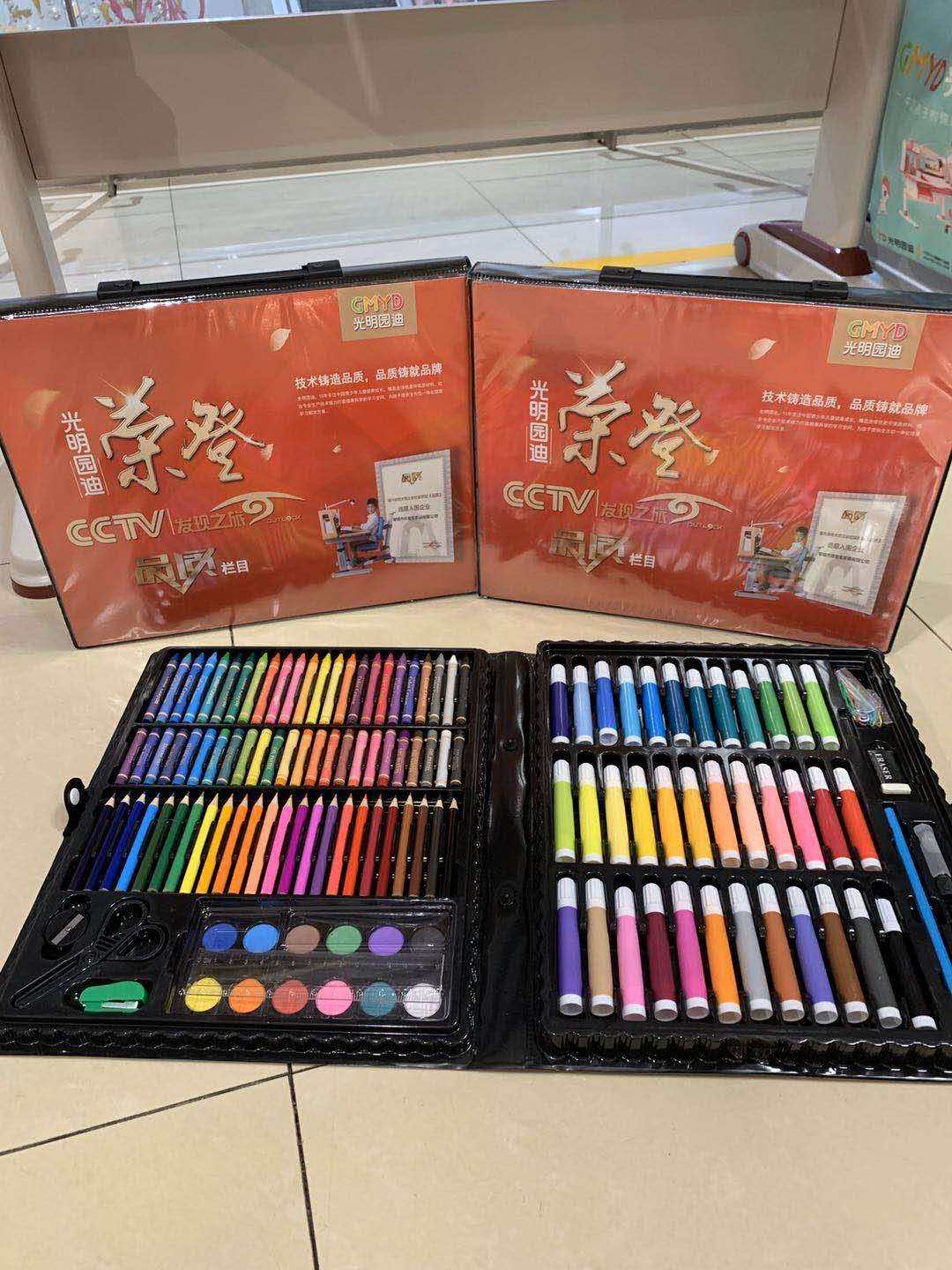Bright Garden Di brush box