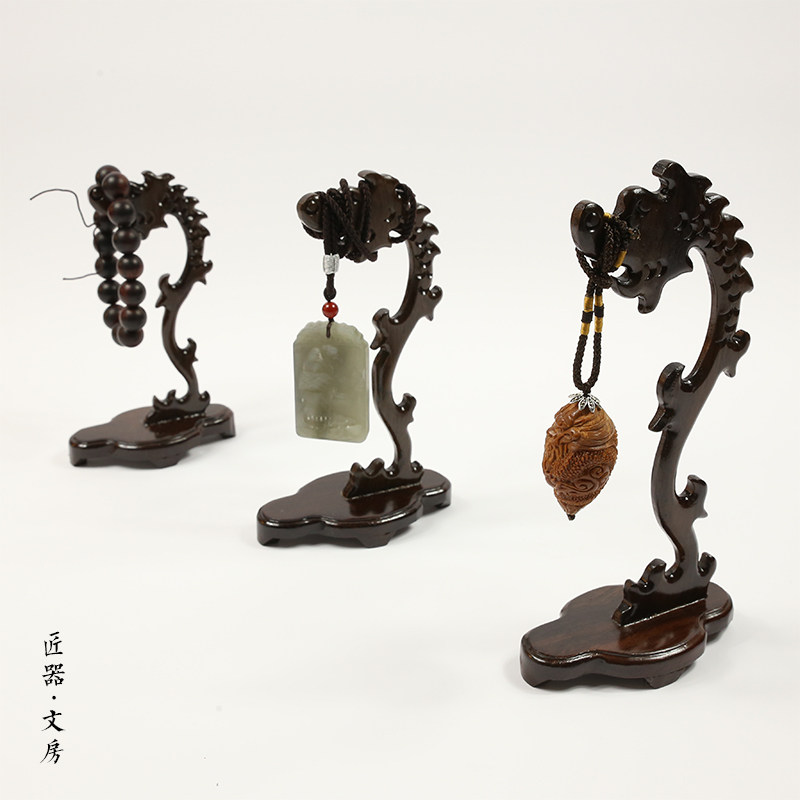 Single faucet hanging jade rack Wood carving hanging jade rack hand string hanging rack Wenwan hanging parts display wooden frame rosary rack