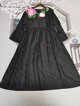 Original ethnic style womens Su embroidery hand embroidery flower Chinese style retro black silk dark flower dress