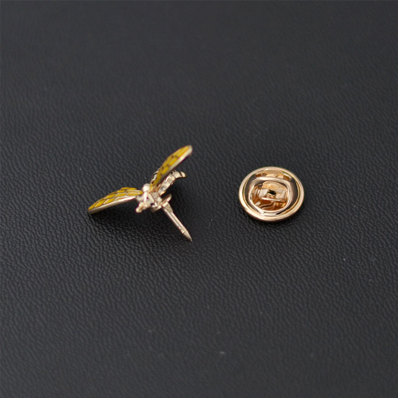Đơn giản mini phù hợp với trâm cài thời trang nam áo sơ mi retro phù hợp với cổ áo kim nam trâm cài phụ kiện ong Nhật Bản và Hàn Quốc ghim cài áo PNJ