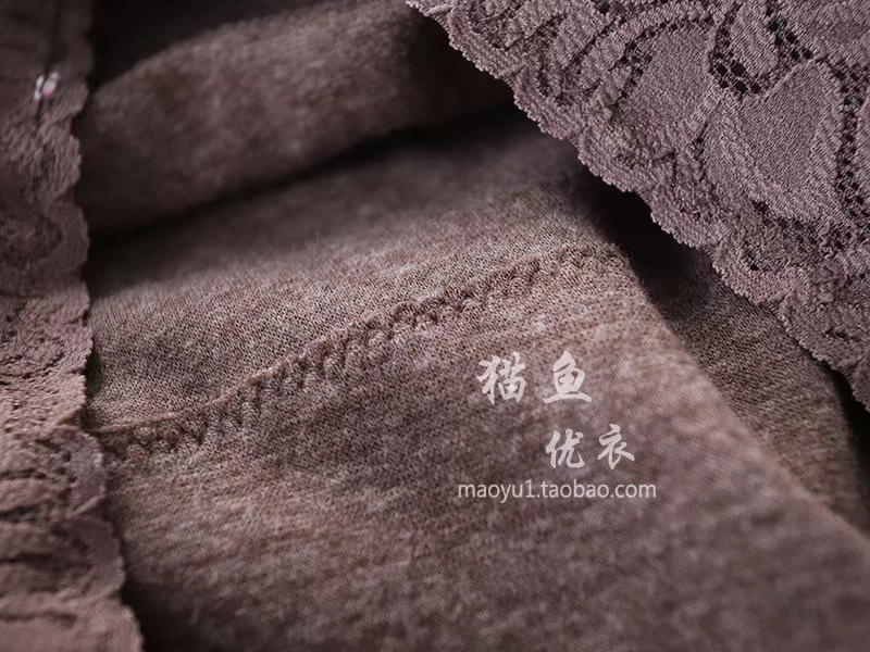 Phụ nữ gây sốt với bộ đồ ấm áp V-cổ ren Quần áo mùa thu tự sưởi quần dài Quần dài đến đầu gối Miếng đệm vai