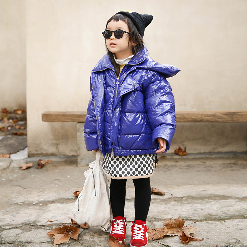 Pear small idle girl's winter style fake two short pieces 90 suede down suede girls warm glossy finish jacket E84Y1743