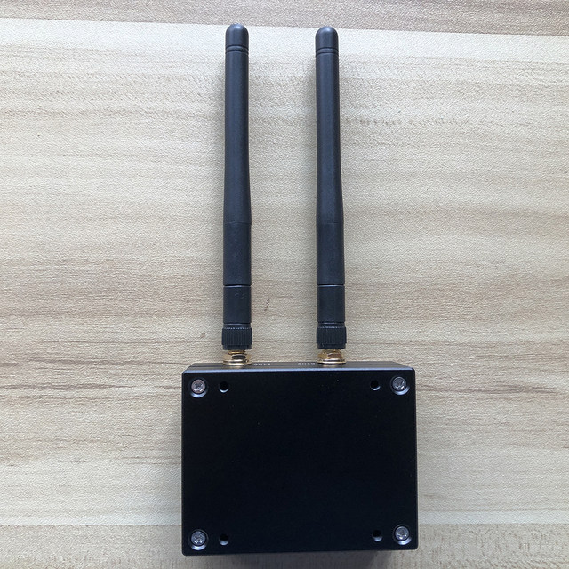 Mh 105851 Aluminum Alloy Shell Supports Microhard Pmddl2350/2450/2550 Pddl900