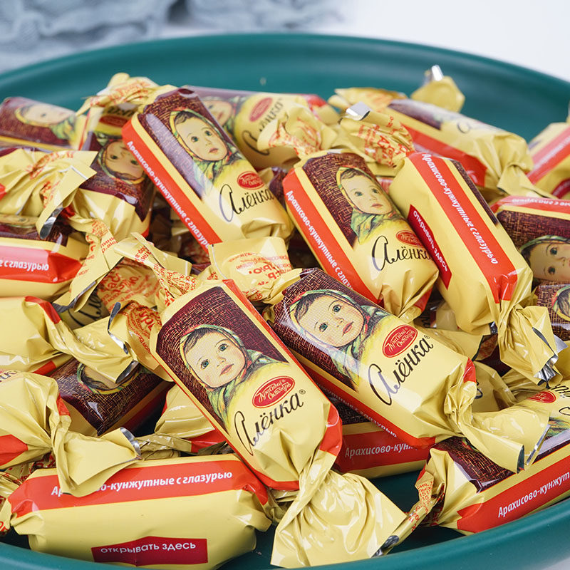 Russian Imports Big Head Dolls Chocolate Candy Sesame Peanuts Jam Delight Sugar Casual Snacks Gifts