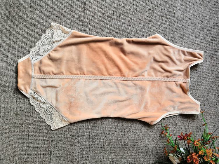 Mùa đông đỏ đỏ sinh hoa dày cộng với nhung nhiệt đồ lót tam giác Xiêm corset mùa thu và mùa đông dài đồ lót nữ