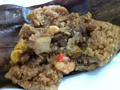 Southern Fujian Zhangzhou Beijing Road Zeng Ji meat dumplings famous snacks Dragon Boat Festival bacon dumplings roast meat dumplings