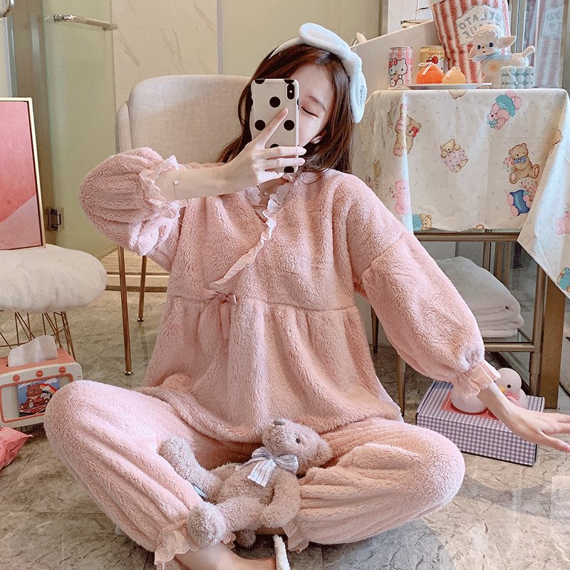 Coral velvet pajamas women's autumn and winter long-sleeved net red cute flannel new thickened sweet loose plus velvet suit
