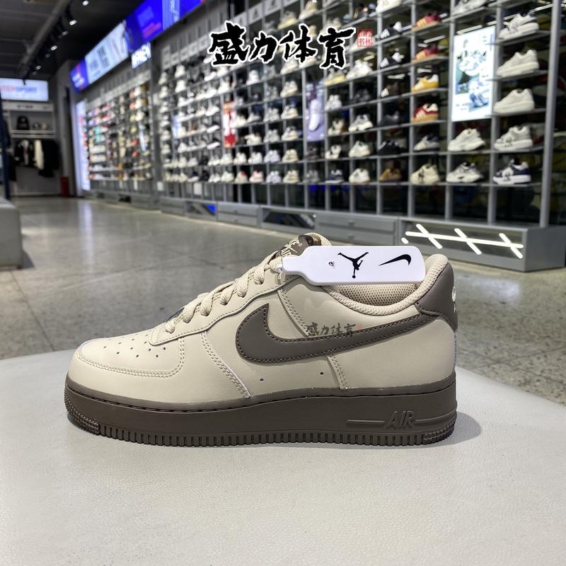 Nike Men's Shoes Af1 Retro Sneakers Air Force One Sports Casual Shoes Fj4146-201/127/122 Nike Men's Shoes Af1 Retro Sneakers Air Force One Sports Casual Shoes Fj4146-201/127/122