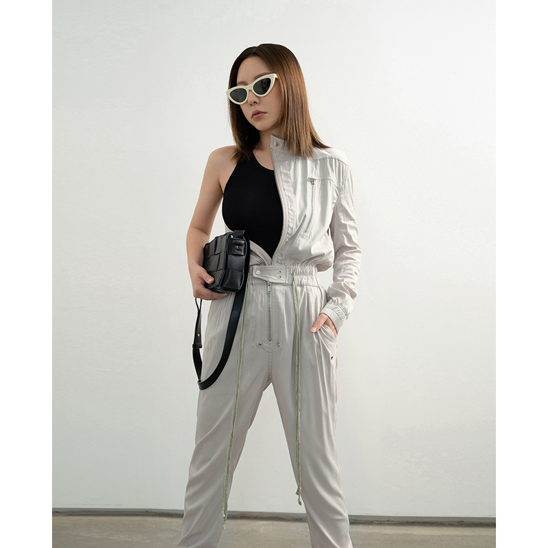 Z boss light and thin, sensary, military brass and ammonia silk conjoined pants-Taobao