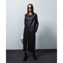 The bosss front and back split micro-cocoon silhouette V-collar dark personality silhouette cool leather coat sheepskin coat women