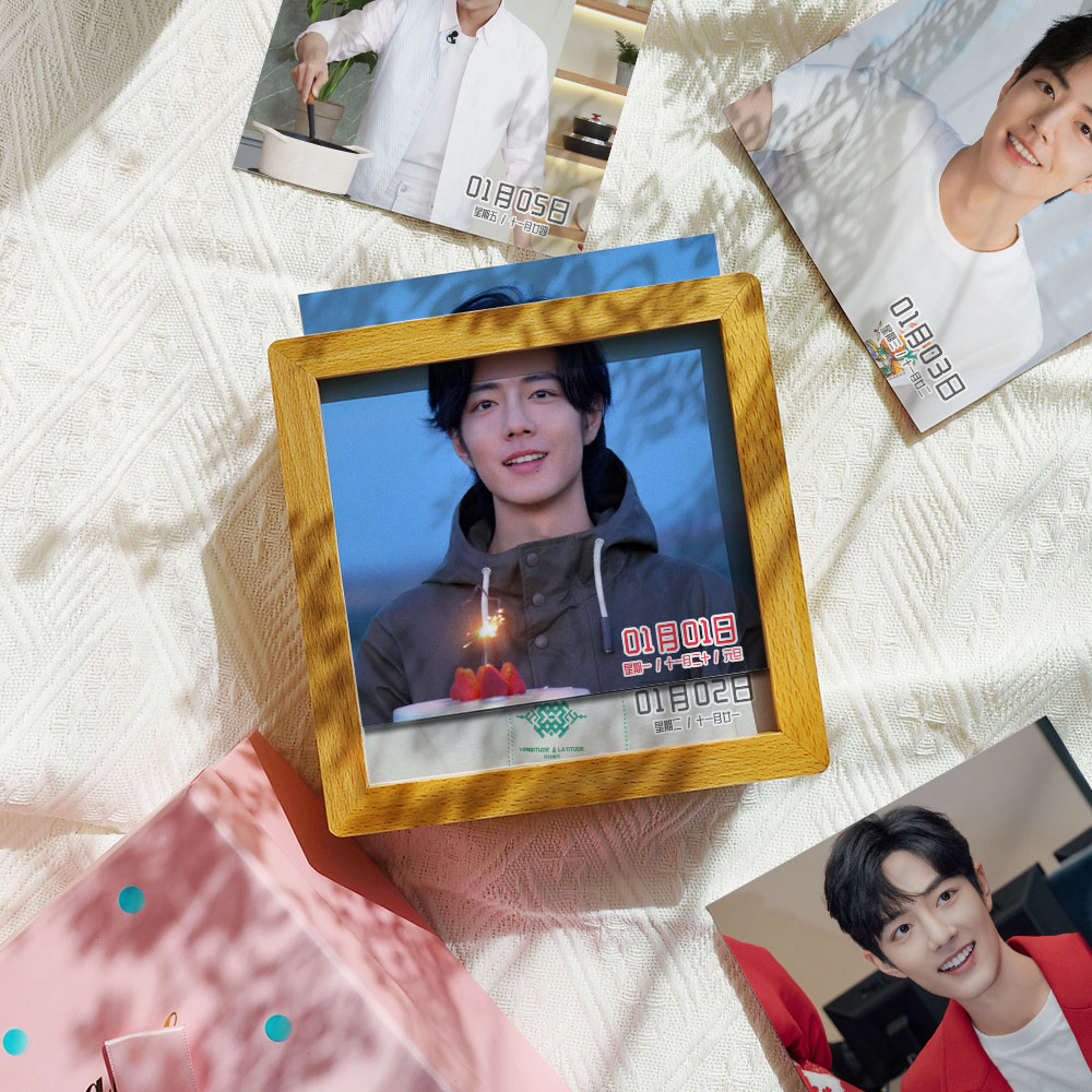 Xiao War 2024 Years Calendar Calendar Calendar Picture Album Writing Real Solid Wood Photo Frame Birthday Girl Gift Gift Gift Box-Taobao