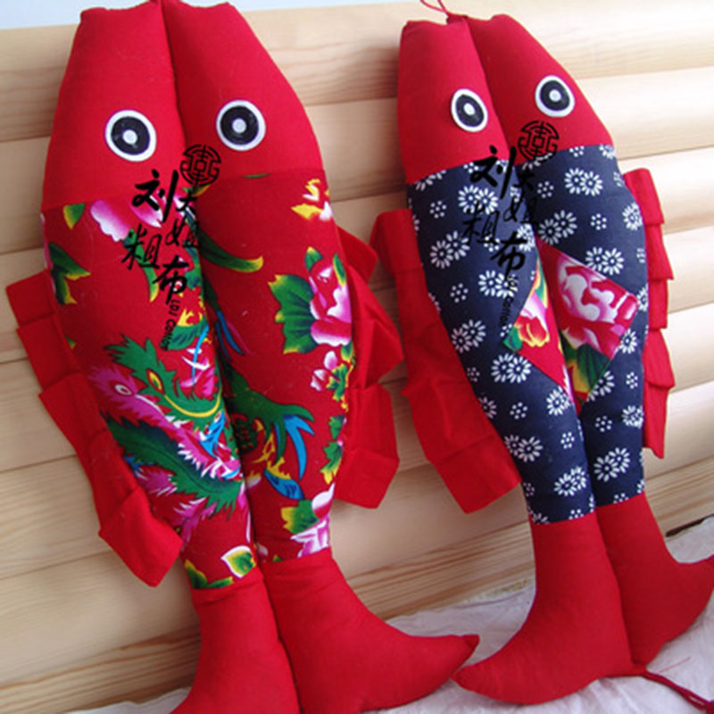 Sister Liu's house Dong Yong's hometown old coarse cloth handicrafts Cost price collection value Handmade coarse cloth fish