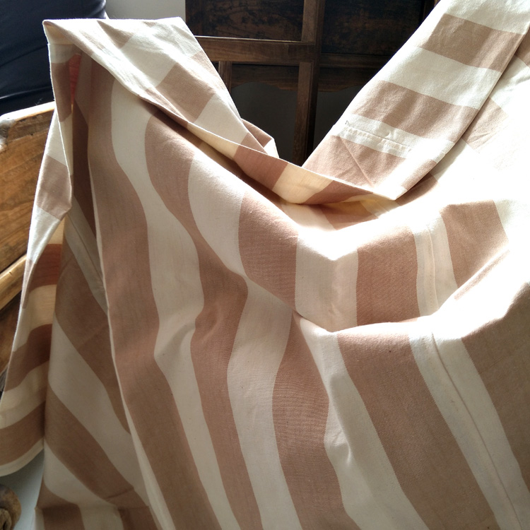 Just a good warp pure cotton old coarse cloth sheet can be matched with the same pillow case 3 splicing section