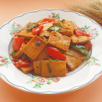 Hongchang food vegetarian cattle grazing Oriental Chiba tofu thousand pages tofu 400g non GMO soybean Wild
