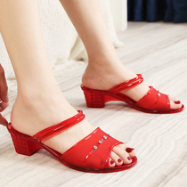 Jelly Two wearing cool slippers female summer net red fashion outside wearing high heel lined with beach non-slip mom coarse and casual
