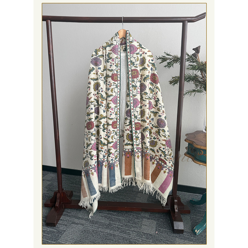 "Handmade Kani" 2.5 Yards White Camellia Kani Qr~Coshmir Kashmir Shawl