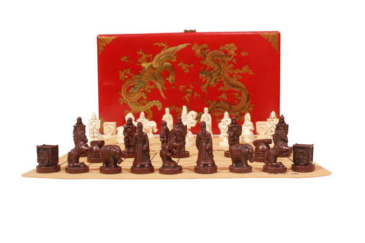Retro Cubism Chinese chess PU leather chessboard resin Terracotta Warriors figurines The figurines are vivid and vivid
