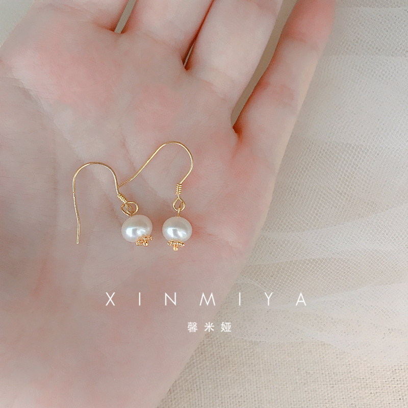 Natural Freshwater Pearl Earrings Woman Small Earrings Delicate Fresh Fashion Ear Pin S925 Pure Silver K Gold Ear Decoration Korea