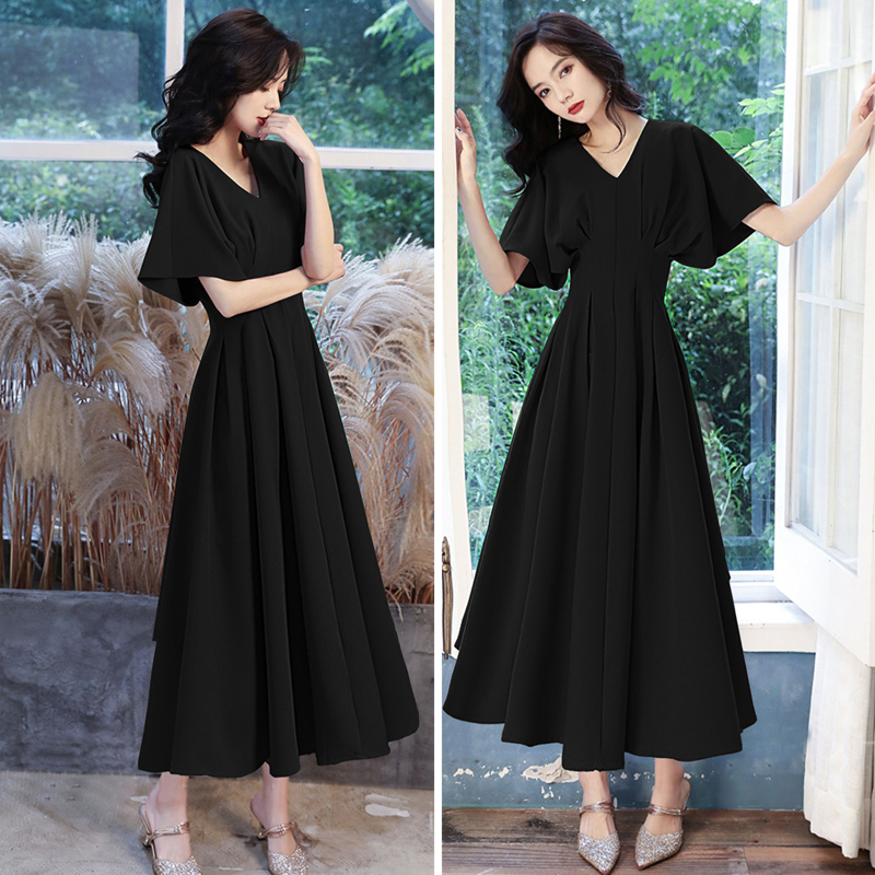 2026 Summer New Dress, Black Dress, Slimming, Long Version, Waist-Cinching, Hip-Covering, Tummy-Concealing, Elegant V-Neck Long Dress
