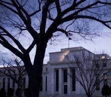 银行近期从美联储的银行定期融资计划中继续大量借入资金，需求攀升至九个月以来最高，因为他们预计美联储很快将终止该计划...