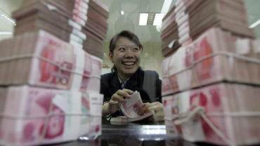 彭博：人民币剧烈下跌的态势料将减速，破7很难！