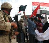 美国原油期货周二持稳，因美伊紧张局势升温扰乱供应的预期，抵消了华盛顿和北京之间旷日持久的贸易战将限制原油需求的忧虑。