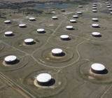 我认为不幸的是，我们需要在两个方面为更多的升级做好准备。事实证明，胡塞武装在破坏国际海上贸易方面要有效得多，到目前为止...