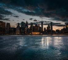 投行摩根士丹利表示，若美国股市因大选担忧而出现大跌，将是绝佳的买入时机。该行的首席美国股票策略师Mike Wilson说，市场很有可能在大选前下跌，投资者最近对美国总统...