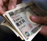 围绕新冠疫情扩散的担忧推动下，日元兑美元不断朝着重要心理关口100逼近，给日本央行施加了降息压力。日本央行行长黑田东彦周一重申，该行已准备好采取进一步宽松举措...