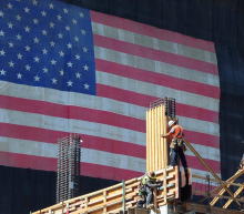 不同规模的银行贷款均录得增长。工商业贷款3周来首次回升，商业房地产贷款略有改善，而住宅房地产贷款有所放缓。而存款增长主要受到大...