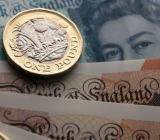 市场消息称，英国将在7月23日公布新一任英国首相。近几个月，英镑的走势一直被英国政局和脱欧拉着跑，汇丰表示，英镑今年料先抑后扬，年底将完美收官