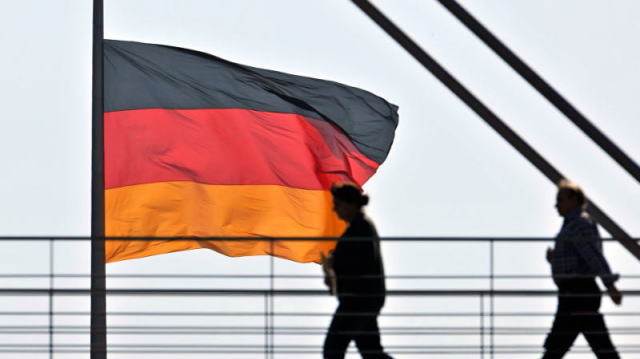 德国伊弗经济研究所18日公布的数据显示，德国商业景气指数12月份环比继续上升，经季节调整后，从11月份的95.1点升至