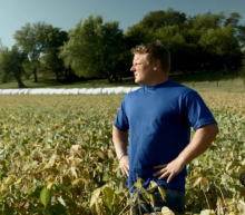 全球人民在面临早餐可能变得越来越贵之后，现在还要逐渐接受午餐和晚餐也要涨价的事实。随着乌克兰危机持续发酵，先有芝加哥小麦期货价格破14年新高...