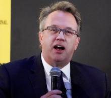 我们是否需要根据峰值利率进行调整，以及我们需要保持限制性立场多久，这将取决...