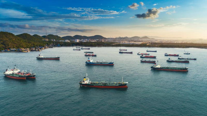 海盗活动在西非激增，对海上石油储存的威胁越来越大