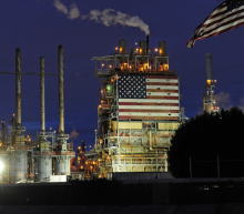 美国能源信息署发布7月短期能源展望：上调油价前景，但去库存速度将放缓，预计明年将出现供过于求局面