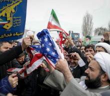 据央视新闻，当地时间10日，伊朗外长阿卜杜拉希扬在和欧盟外交与安全政策高级代表博雷利通电话时表示，对于维也纳谈判，美国近日提出了一些过分的要求...