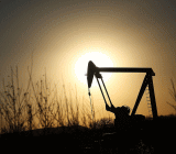 未来几个月美国石油产量仍将保持强劲增长，今年底前美国石油产量或将达到1000万桶/日的水平