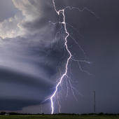 内盘商品市场头悬利剑——白宫贸易顾问证实美国总统特朗普未来数周将宣布关于中国贸易的调查