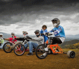 2月密歇根大学消费者信心指数初值为99.9，高于预期的95.5及前值的95.7。数据的利好提振美元上行，从而进一步导致欧元兑美元的回落