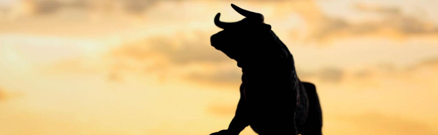 再通胀交易，特朗普交易，再通胀是什么意思，共和党医改法案，推翻奥巴马医改，特朗普通俄门，特别检察官米勒，废除伊朗核协议，制裁伊朗，特朗普最新消息，最新言论，最新政策，国会，政府债务上限，税改计划，医改计划，基建计划，竞选承诺及支持率，与欧洲关系，朝鲜及中东局势