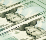 周五因美元走疲，金价恢复了积极的势头，升至两周多来的最高水平，为美联储利率决策的高通胀风险提供了很少的直接论据。