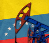 美国财政部周二对一家古巴公司实施制裁，原因是该公司为委内瑞拉石油贸易提供便利。
