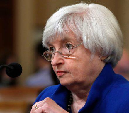 各种因素的结合将给这些房地产业主带来很大压力，利率上升、疫情引发的工作模式转变导致的空置率上升以及今年即将到期的大批商业...