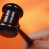 欧洲央行1月利率决议来袭，美银美林表示需关注两点，北欧银行和荷兰国际集团均预计德拉基将放鸽，前者认为欧元短线偏下行，后者认为宜逢低吸纳...